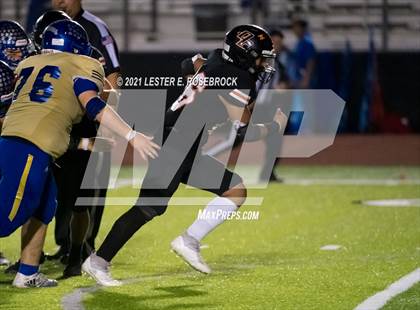 Thumbnail 3 in San Diego vs. Orange Grove (UIL 3A Bi-District Playoffs) photogallery.