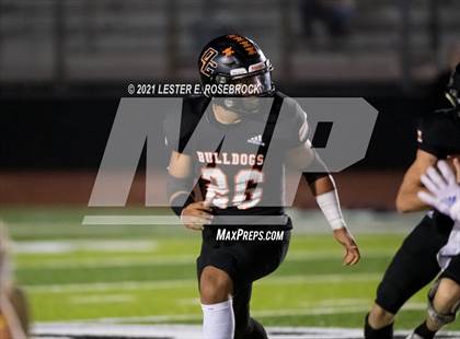 Thumbnail 1 in San Diego vs. Orange Grove (UIL 3A Bi-District Playoffs) photogallery.