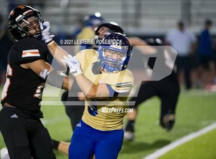 Thumbnail 1 in San Diego vs. Orange Grove (UIL 3A Bi-District Playoffs) photogallery.
