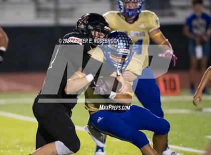 Thumbnail 2 in San Diego vs. Orange Grove (UIL 3A Bi-District Playoffs) photogallery.