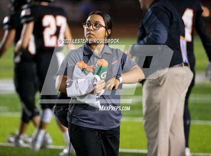 Thumbnail 3 in San Diego vs. Orange Grove (UIL 3A Bi-District Playoffs) photogallery.