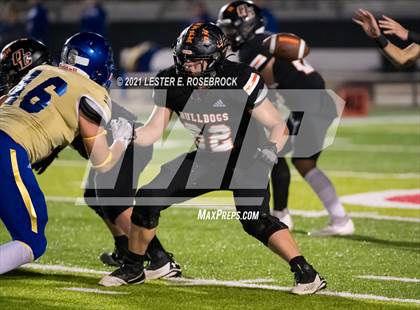 Thumbnail 1 in San Diego vs. Orange Grove (UIL 3A Bi-District Playoffs) photogallery.