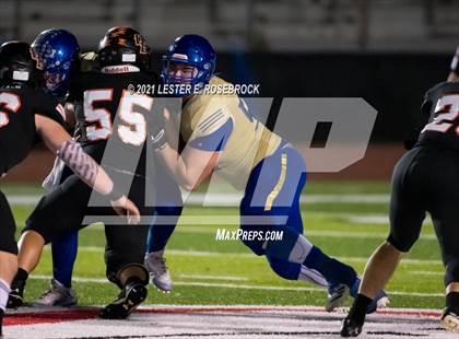 Thumbnail 1 in San Diego vs. Orange Grove (UIL 3A Bi-District Playoffs) photogallery.
