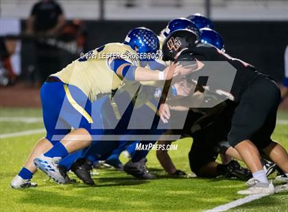 Thumbnail 2 in San Diego vs. Orange Grove (UIL 3A Bi-District Playoffs) photogallery.
