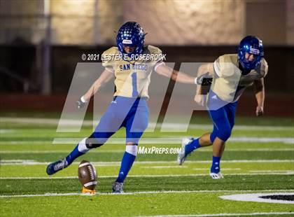 Thumbnail 3 in San Diego vs. Orange Grove (UIL 3A Bi-District Playoffs) photogallery.