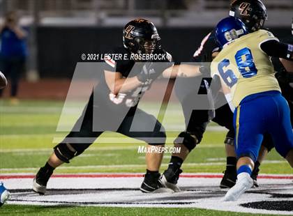 Thumbnail 3 in San Diego vs. Orange Grove (UIL 3A Bi-District Playoffs) photogallery.