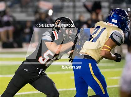 Thumbnail 2 in San Diego vs. Orange Grove (UIL 3A Bi-District Playoffs) photogallery.
