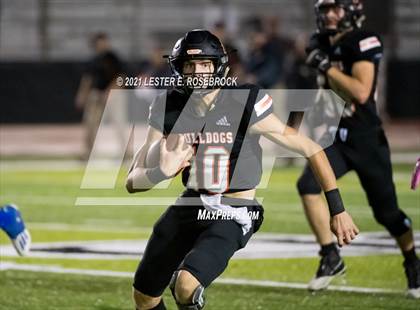 Thumbnail 1 in San Diego vs. Orange Grove (UIL 3A Bi-District Playoffs) photogallery.