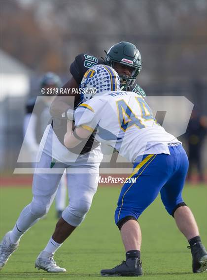 Thumbnail 1 in West Islip vs. Lindenhurst Section XI Division II Finals photogallery.