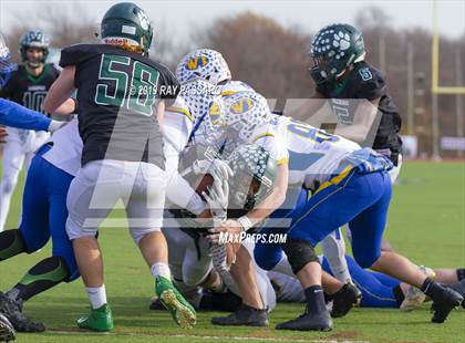 Thumbnail 2 in West Islip vs. Lindenhurst Section XI Division II Finals photogallery.