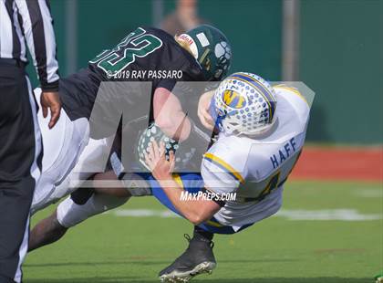 Thumbnail 2 in West Islip vs. Lindenhurst Section XI Division II Finals photogallery.