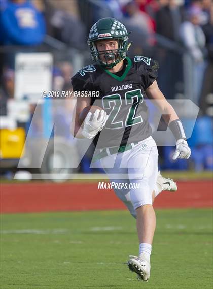 Thumbnail 2 in West Islip vs. Lindenhurst Section XI Division II Finals photogallery.