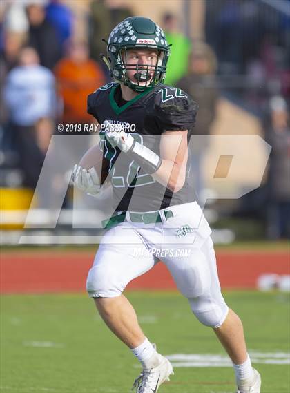 Thumbnail 3 in West Islip vs. Lindenhurst Section XI Division II Finals photogallery.