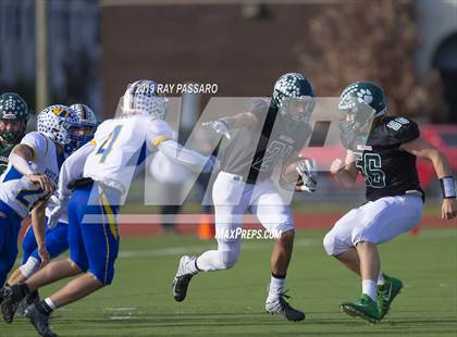 Thumbnail 1 in West Islip vs. Lindenhurst Section XI Division II Finals photogallery.