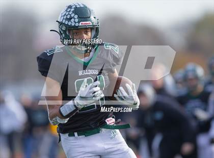 Thumbnail 3 in West Islip vs. Lindenhurst Section XI Division II Finals photogallery.