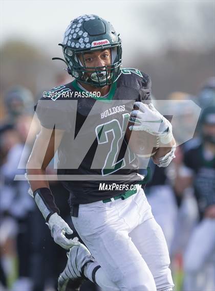 Thumbnail 3 in West Islip vs. Lindenhurst Section XI Division II Finals photogallery.