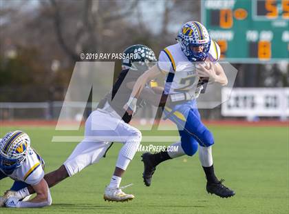 Thumbnail 2 in West Islip vs. Lindenhurst Section XI Division II Finals photogallery.
