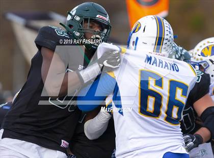 Thumbnail 3 in West Islip vs. Lindenhurst Section XI Division II Finals photogallery.