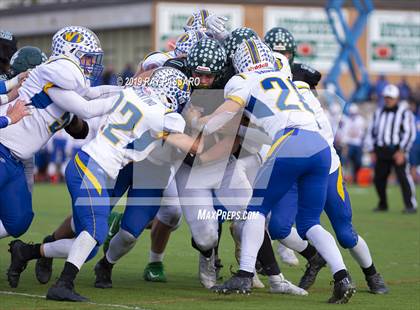 Thumbnail 3 in West Islip vs. Lindenhurst Section XI Division II Finals photogallery.