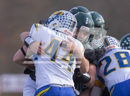 Thumbnail 3 in West Islip vs. Lindenhurst Section XI Division II Finals photogallery.