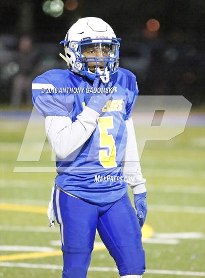 Thumbnail 3 in Saint Ignatius College Prep @ De La Salle (Chicago Catholic League Prep Bowl) photogallery.