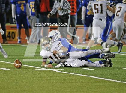Thumbnail 2 in Saint Ignatius College Prep @ De La Salle (Chicago Catholic League Prep Bowl) photogallery.