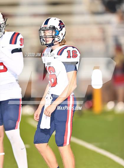 Thumbnail 2 in Aubrey vs Mineral Wells (4A Bi-District Playoff) photogallery.