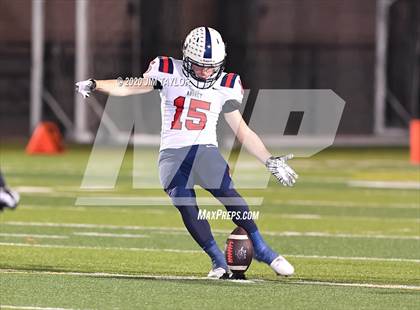 Thumbnail 2 in Aubrey vs Mineral Wells (4A Bi-District Playoff) photogallery.