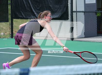 Thumbnail 2 in CHSAA 3A Region 1-Lutheran photogallery.