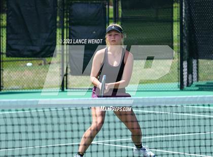 Thumbnail 2 in CHSAA 3A Region 1-Lutheran photogallery.