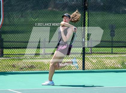 Thumbnail 1 in CHSAA 3A Region 1-Lutheran photogallery.