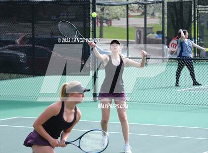 Thumbnail 1 in CHSAA 3A Region 1-Lutheran photogallery.