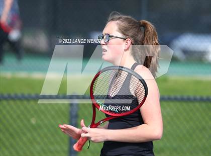 Thumbnail 3 in CHSAA 3A Region 1-Lutheran photogallery.