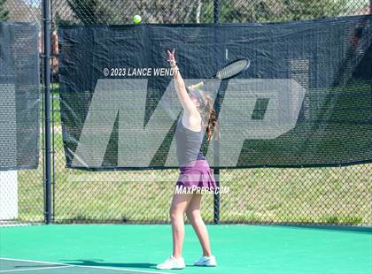 Thumbnail 3 in CHSAA 3A Region 1-Lutheran photogallery.