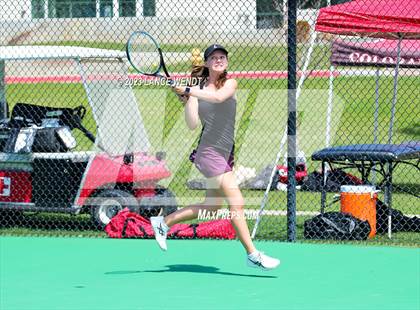 Thumbnail 1 in CHSAA 3A Region 1-Lutheran photogallery.