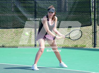 Thumbnail 2 in CHSAA 3A Region 1-Lutheran photogallery.