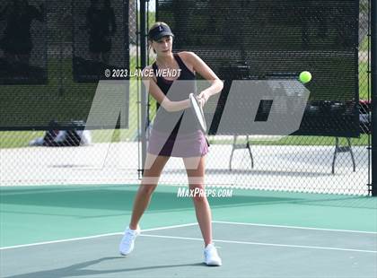 Thumbnail 1 in CHSAA 3A Region 1-Lutheran photogallery.