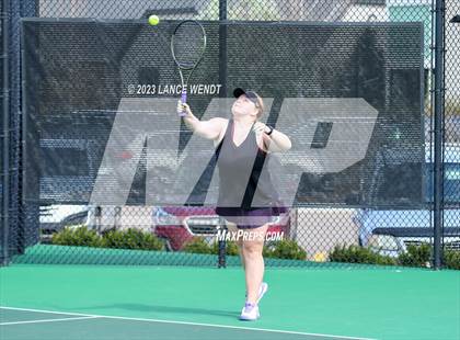 Thumbnail 2 in CHSAA 3A Region 1-Lutheran photogallery.