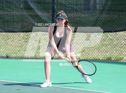 Thumbnail 3 in CHSAA 3A Region 1-Lutheran photogallery.
