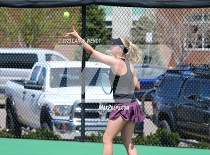 Thumbnail 3 in CHSAA 3A Region 1-Lutheran photogallery.