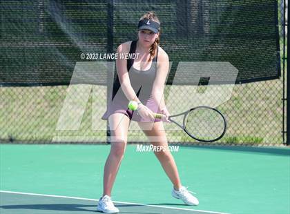 Thumbnail 3 in CHSAA 3A Region 1-Lutheran photogallery.