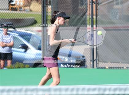 Thumbnail 3 in CHSAA 3A Region 1-Lutheran photogallery.