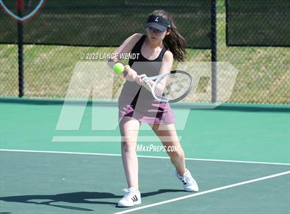 Thumbnail 3 in CHSAA 3A Region 1-Lutheran photogallery.