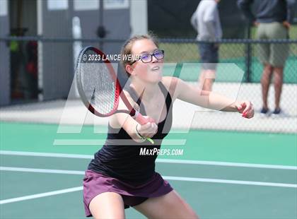 Thumbnail 2 in CHSAA 3A Region 1-Lutheran photogallery.
