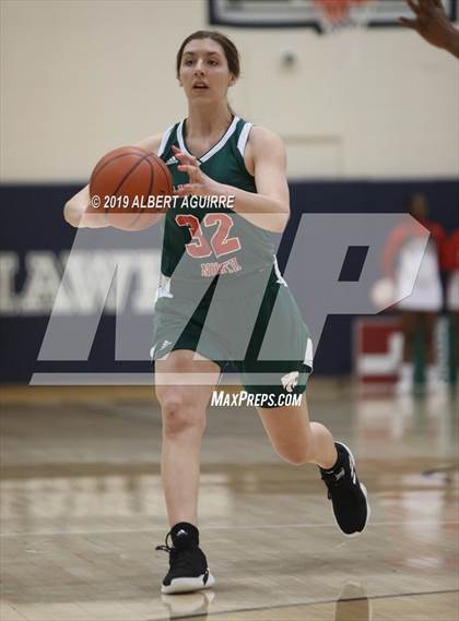 Thumbnail 1 in Lawrence North vs. Ben Davis photogallery.