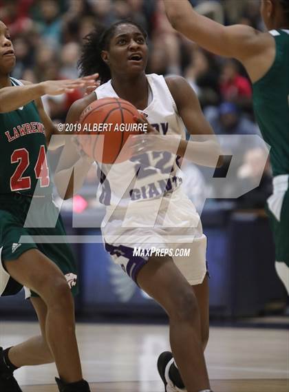 Thumbnail 2 in Lawrence North vs. Ben Davis photogallery.