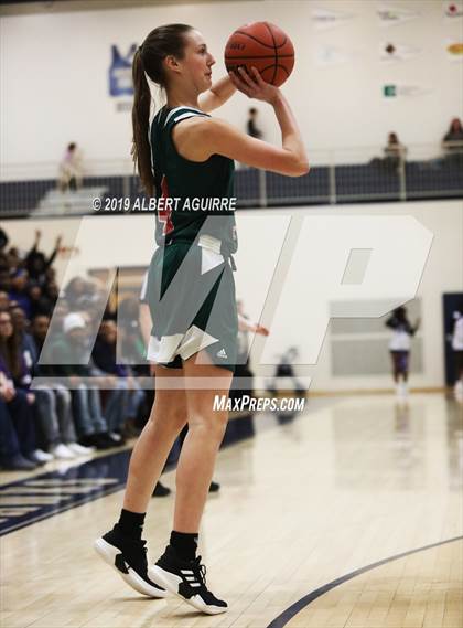 Thumbnail 2 in Lawrence North vs. Ben Davis photogallery.
