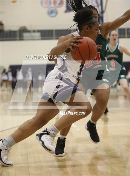 Thumbnail 1 in Lawrence North vs. Ben Davis photogallery.