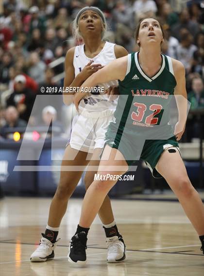 Thumbnail 1 in Lawrence North vs. Ben Davis photogallery.
