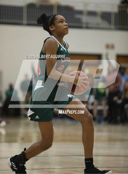 Thumbnail 1 in Lawrence North vs. Ben Davis photogallery.